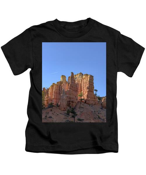 Majestic Bryce Canyon Formations Kids T-Shirt