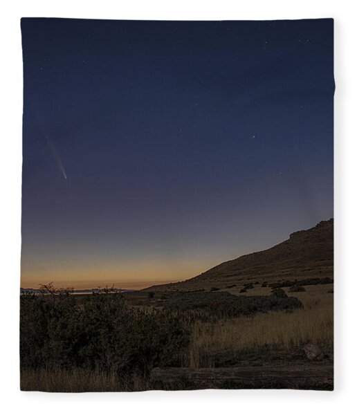 Twilight Comet Over Desert Landscape Fleece Blanket