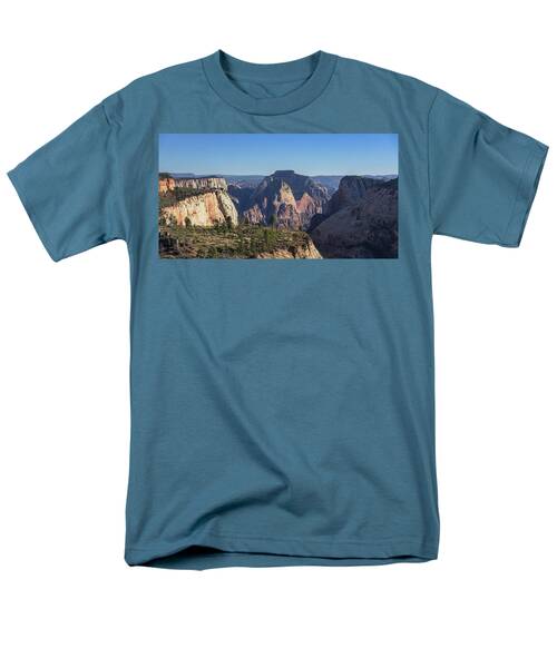 Majestic Mountain Range View Men's T-Shirt  (Regular Fit)
