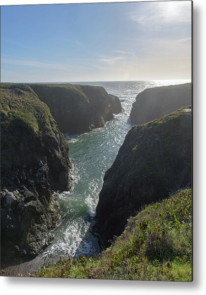 Dramatic Coastal Cliff Scene Metal Print