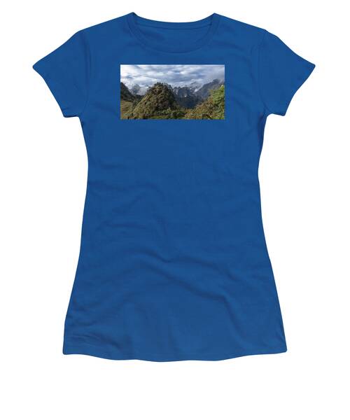 Misty Andes Mountain Range Landscape Women's T-Shirt