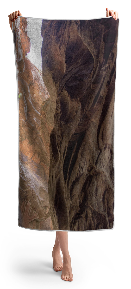 Sunlit Canyon Walls In The Narrows Beach Towel