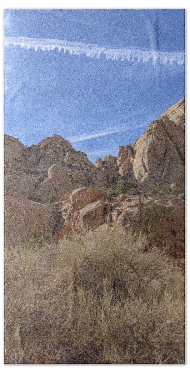 Desert Cliffs In Capitol Reef National Park Bath Towel