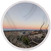 Breathtaking Canyon Sunset View Round Beach Towel