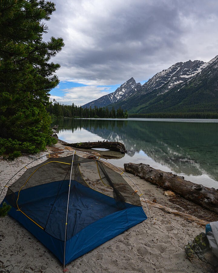 Lakeside Camp Beneath the Mountains